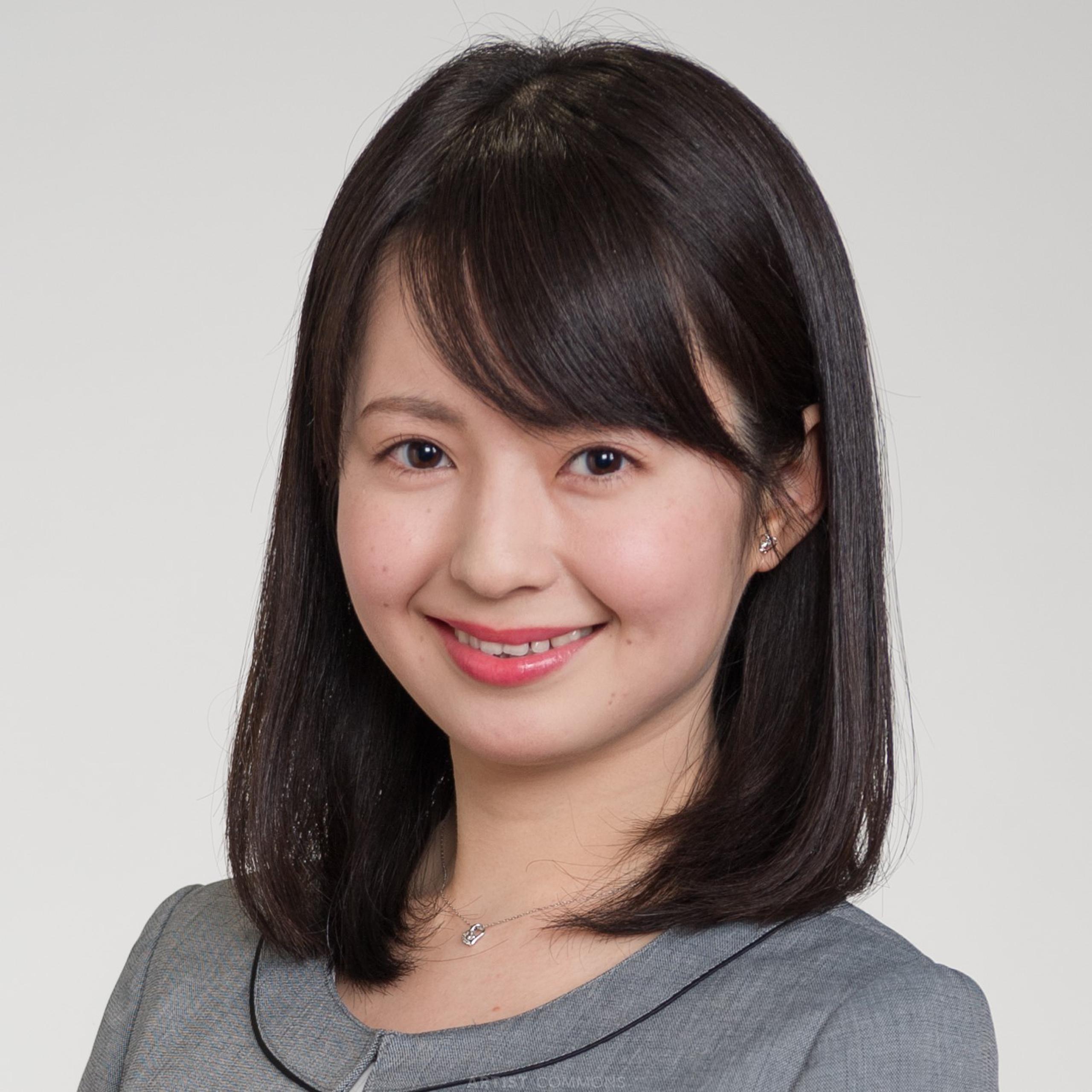 山川麻衣子